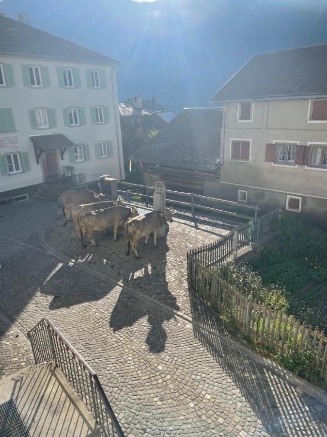 Farden Gasthaus Beverin المظهر الخارجي الصورة
